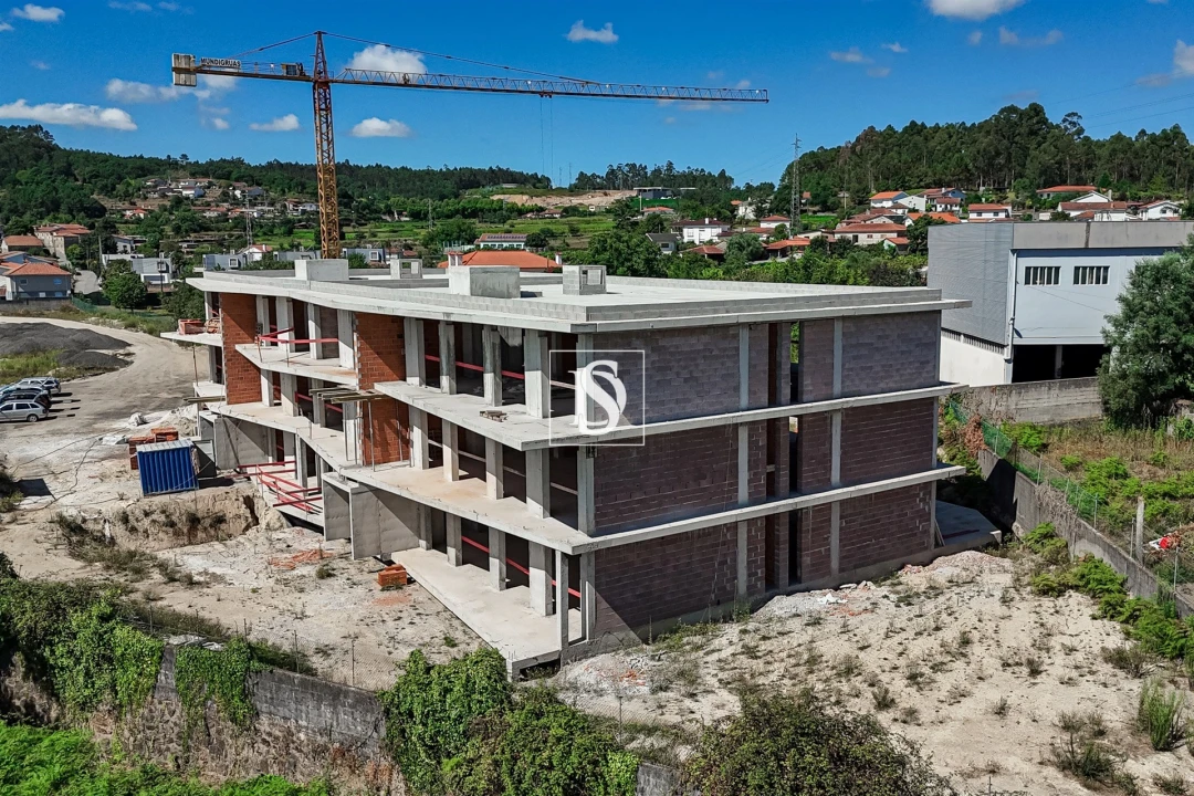 Apartamento T2 para Venda em Gamil e Midões Foto 17