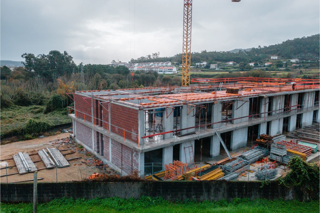 Apartamento T2 para Venda em Gamil e Midões Foto 1