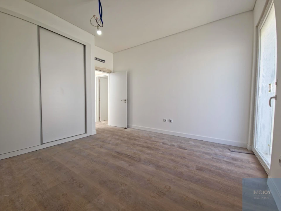Moradia T4 para Venda em São Domingos de Rana Foto 21