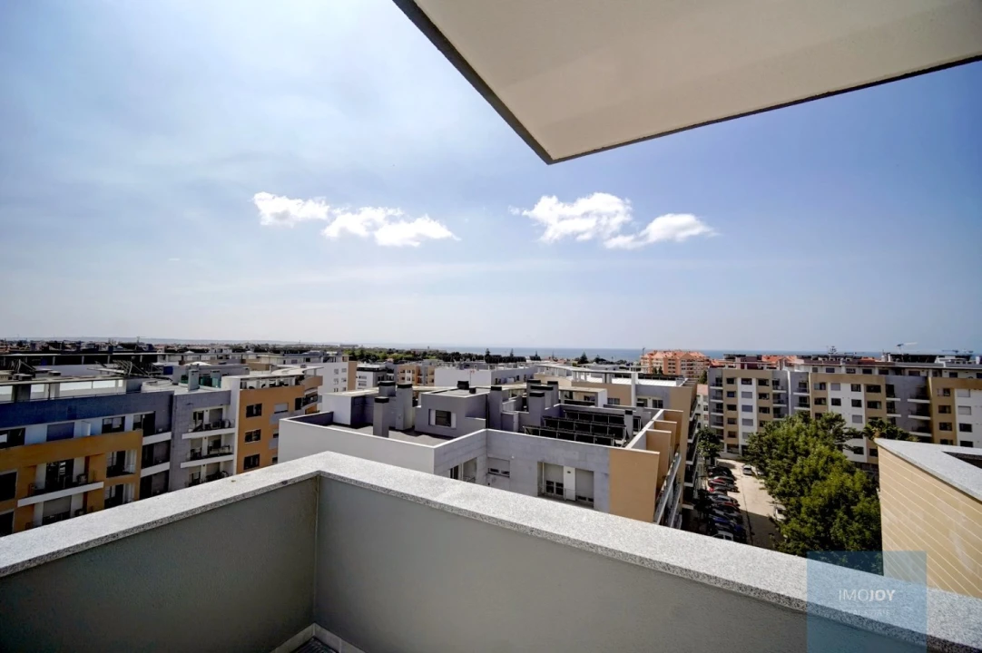 Apartamento T3 para Venda em Carcavelos e Parede Foto 2