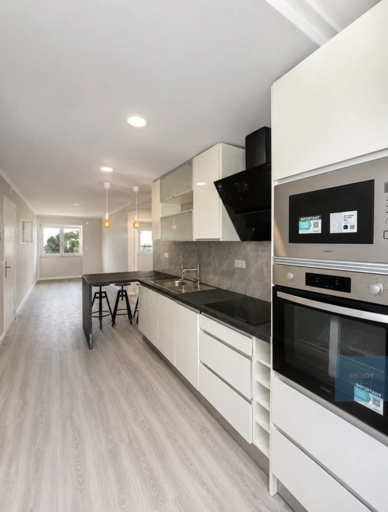 Apartamento T2 para Venda em Benfica Foto 13