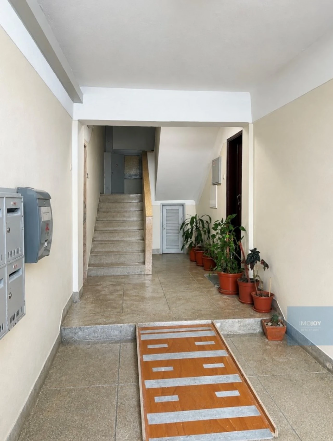 Apartamento T2 para Venda em Benfica Foto 14
