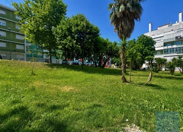 Apartamento T2 para Venda em Benfica