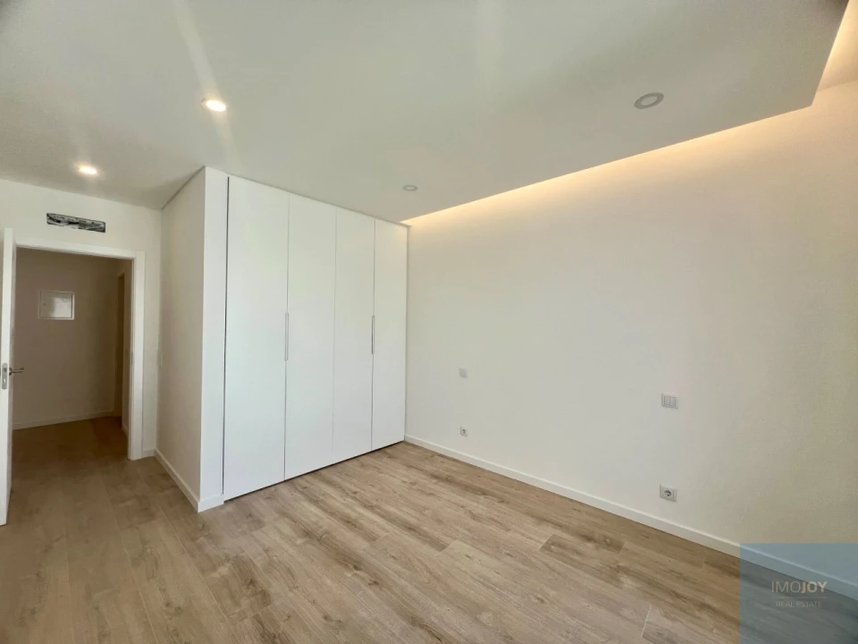 Moradia T3 para Venda em São Domingos de Rana Foto 24