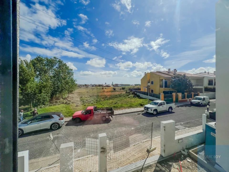 Moradia T3 para Venda em São Domingos de Rana Foto 36