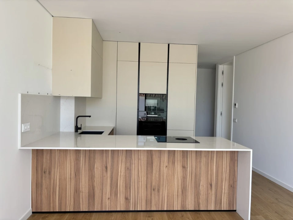 Apartamento T3 para Venda em Lourinhã e Atalaia Foto 2