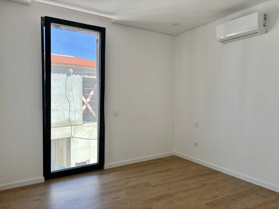 Apartamento T3 para Venda em Lourinhã e Atalaia Foto 19