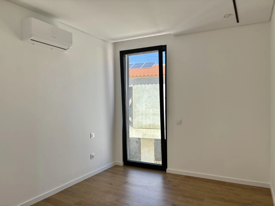 Apartamento T3 para Venda em Lourinhã e Atalaia Foto 33