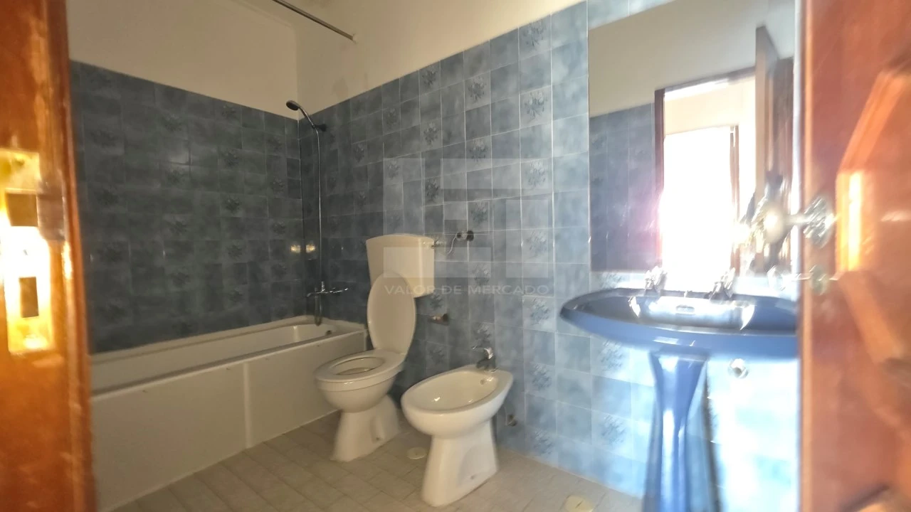 Apartamento T3 para Venda em Queluz e Belas Foto 9