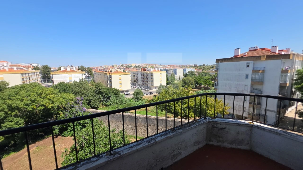 Apartamento T3 para Venda em Queluz e Belas Foto 16