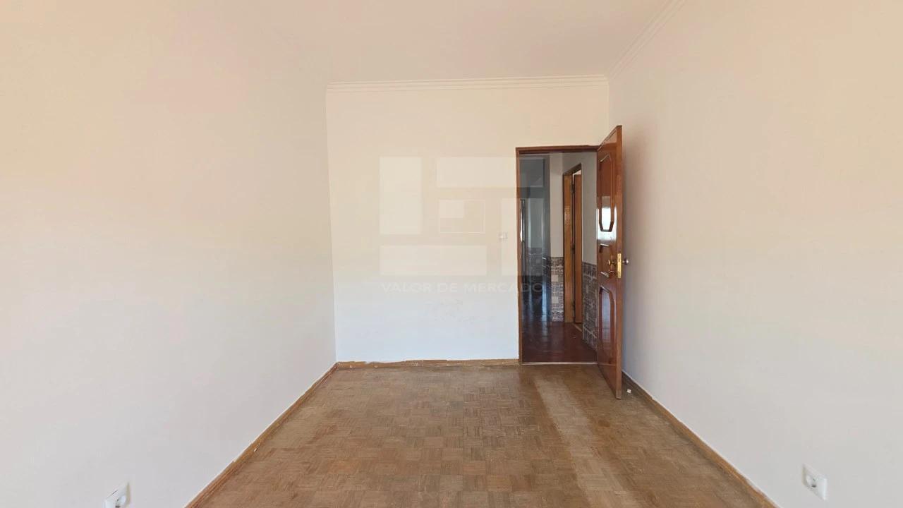Apartamento T3 para Venda em Queluz e Belas Foto 23