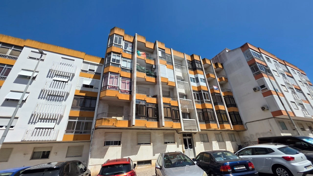 Apartamento T3 para Venda em Queluz e Belas Foto 26