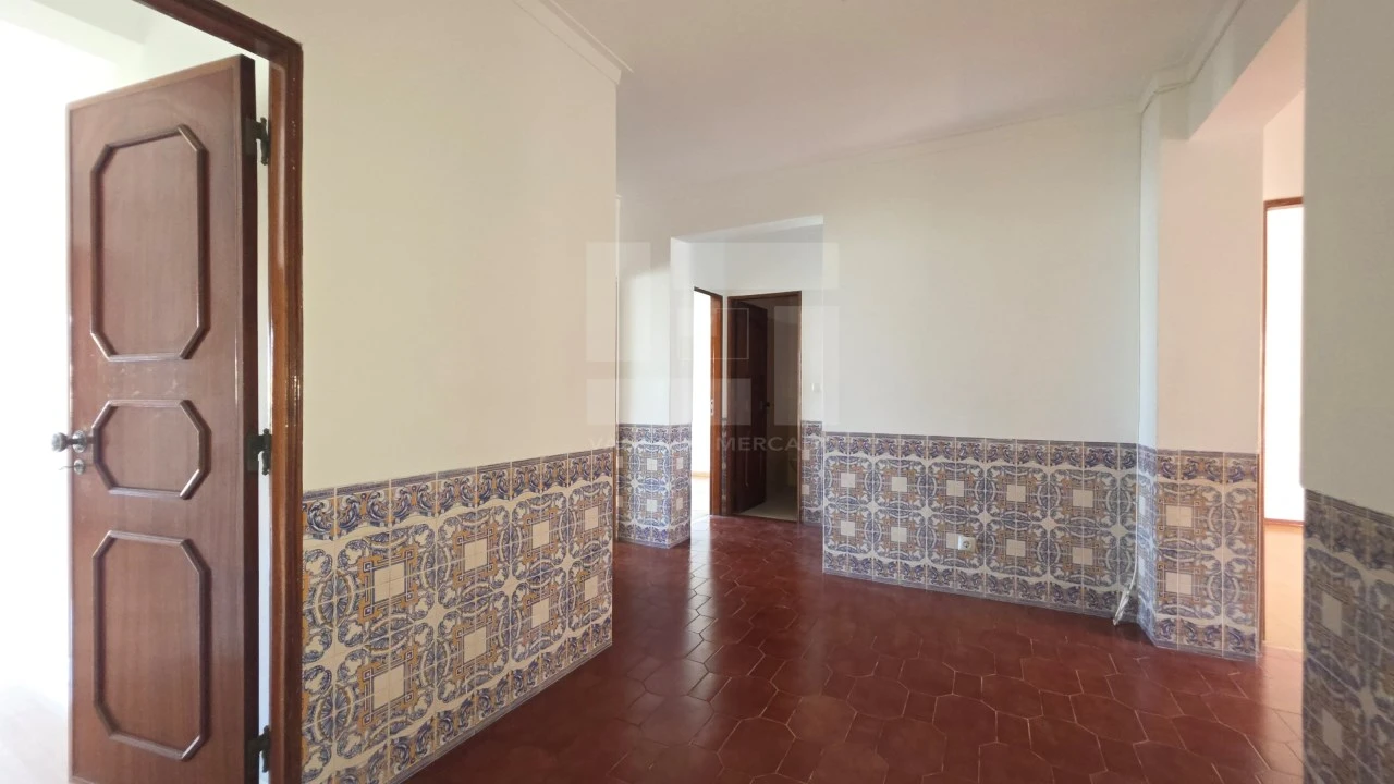 Apartamento T3 para Venda em Queluz e Belas Foto 28