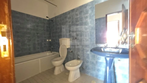 Apartamento T3 para Venda em Queluz e Belas