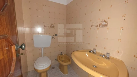 Apartamento T3 para Venda em Queluz e Belas