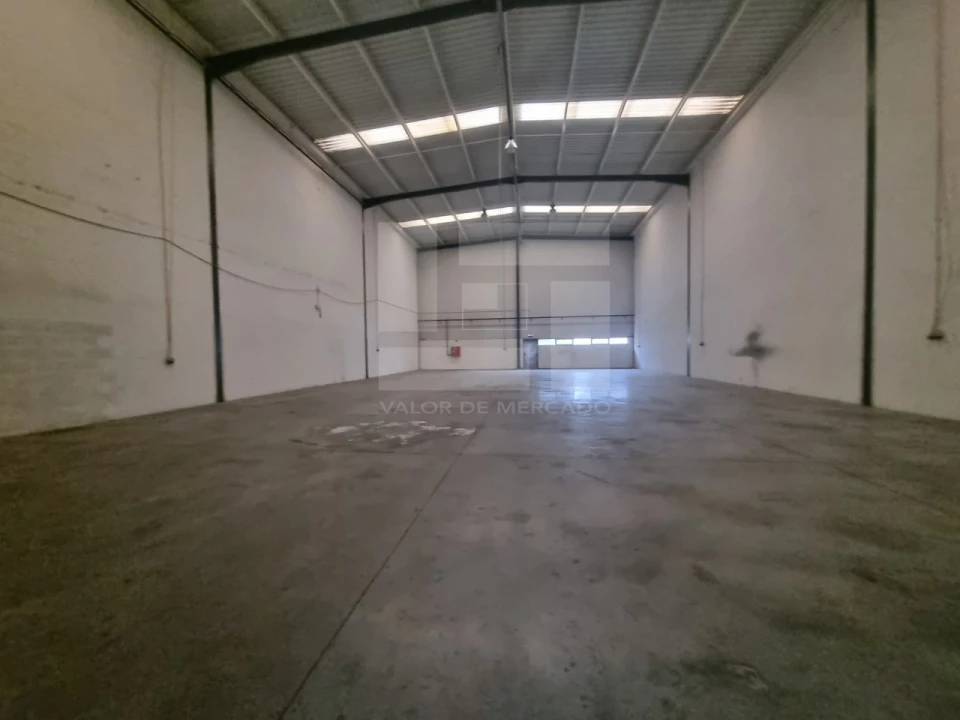 Armazém para Arrendamento em Alverca do Ribatejo e Sobralinho Foto 5