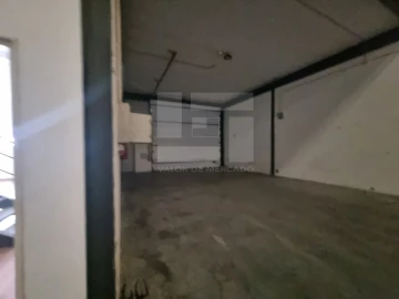 Armazém para Arrendamento em Alverca do Ribatejo e Sobralinho