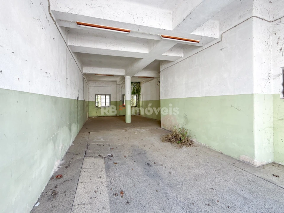 Prédio para Venda em Abrantes (São Vicente e São João) e Alferrarede Foto 5