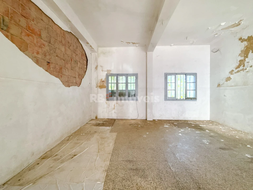 Prédio para Venda em Abrantes (São Vicente e São João) e Alferrarede Foto 15