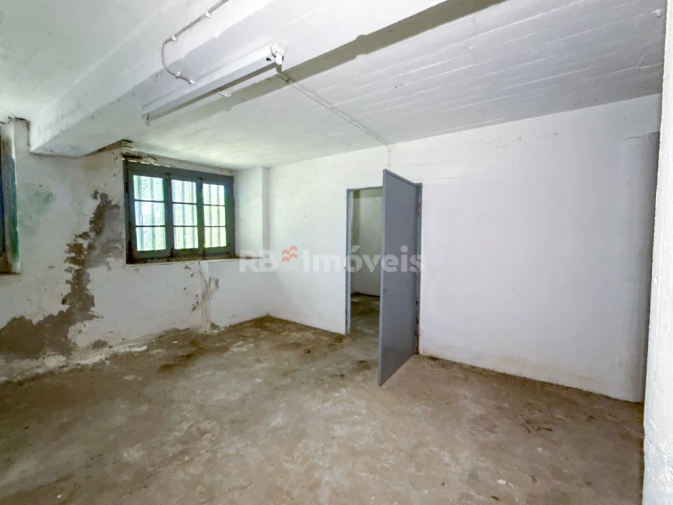 Prédio para Venda em Abrantes (São Vicente e São João) e Alferrarede Foto 23
