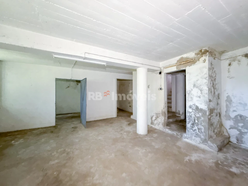 Prédio para Venda em Abrantes (São Vicente e São João) e Alferrarede Foto 28