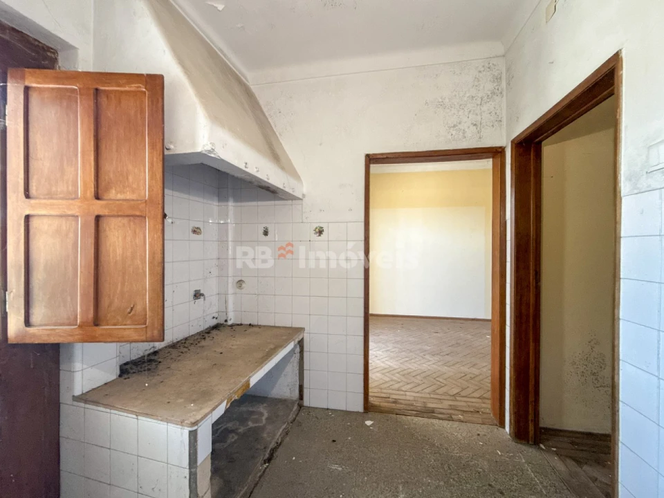 Prédio para Venda em Abrantes (São Vicente e São João) e Alferrarede Foto 48