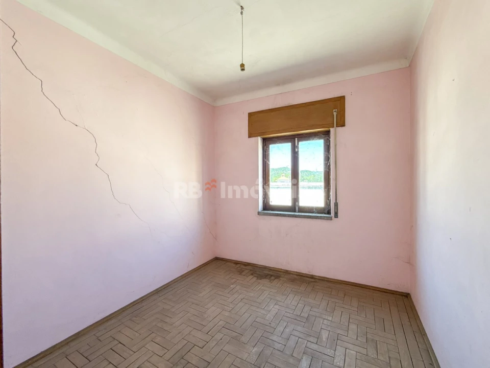 Prédio para Venda em Abrantes (São Vicente e São João) e Alferrarede Foto 51