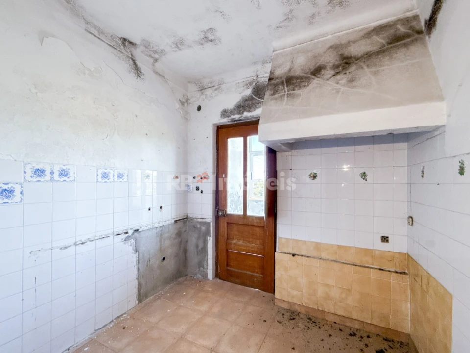 Prédio para Venda em Abrantes (São Vicente e São João) e Alferrarede Foto 78