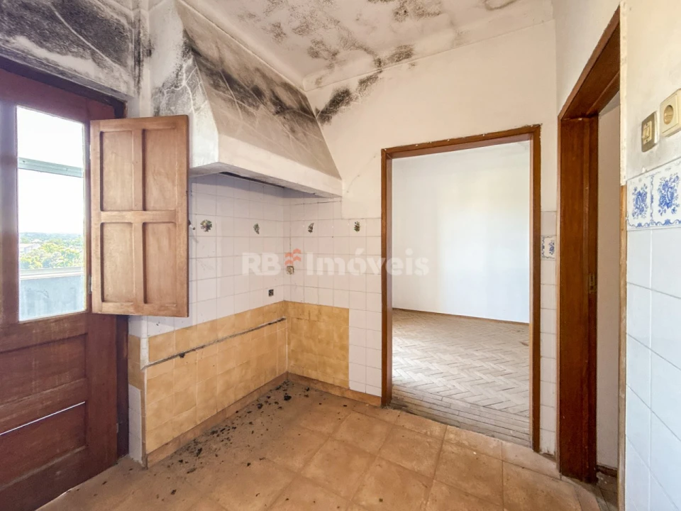 Prédio para Venda em Abrantes (São Vicente e São João) e Alferrarede Foto 80