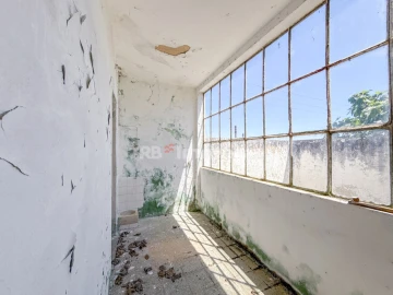 Prédio para Venda em Abrantes (São Vicente e São João) e Alferrarede