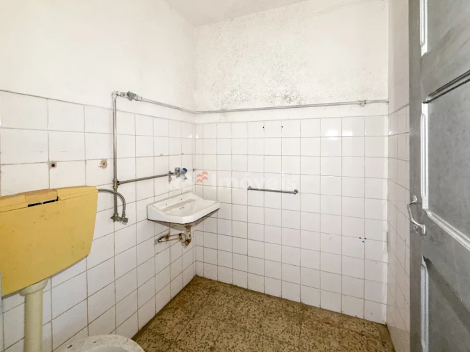 Prédio para Venda em Abrantes (São Vicente e São João) e Alferrarede Foto 14
