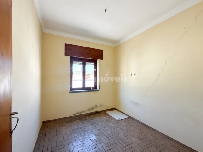 Prédio para Venda em Abrantes (São Vicente e São João) e Alferrarede Foto 35