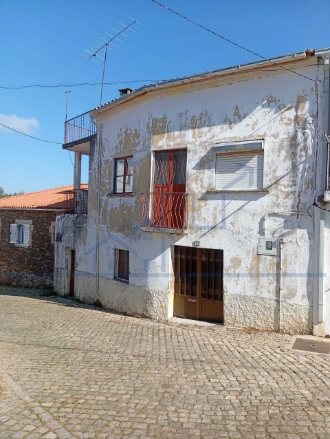 Moradia T3 para Venda em Mos