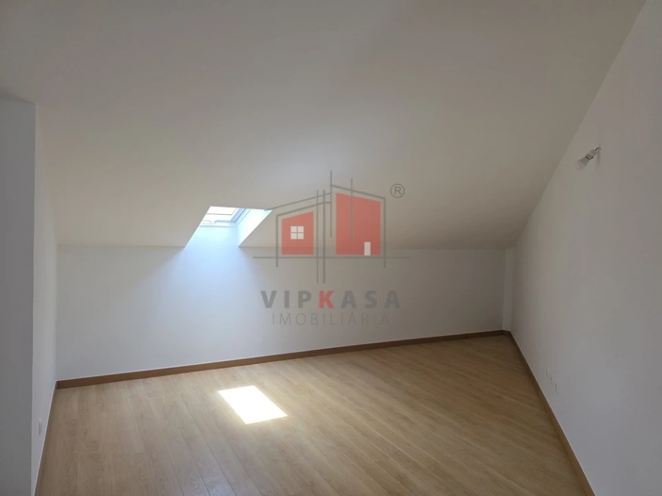 Apartamento T3 para Venda em Mafra Foto 19
