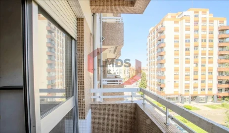 Apartamento T2 para Venda em Santa Marinha e São Pedro da Afurada