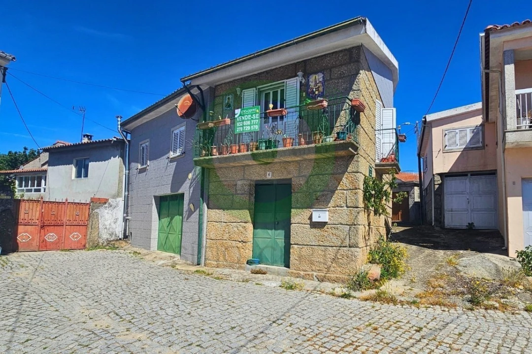 Moradia T3 para Venda em Lebução, Fiães e Nozelos Foto 1