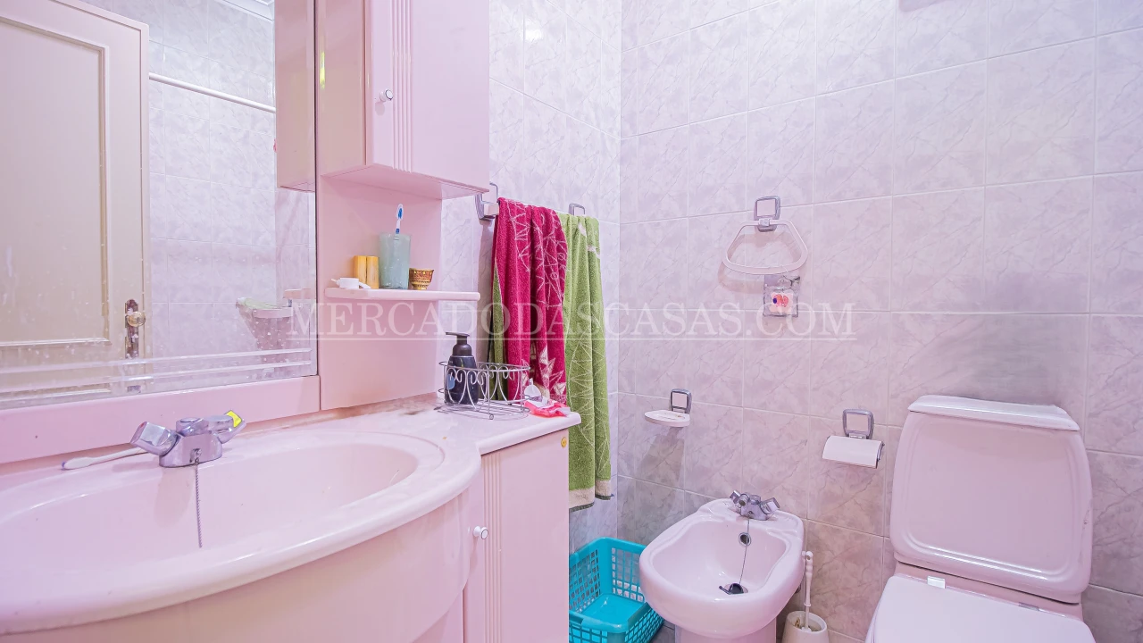 Apartamento T3 para Venda em Espinho Foto 4