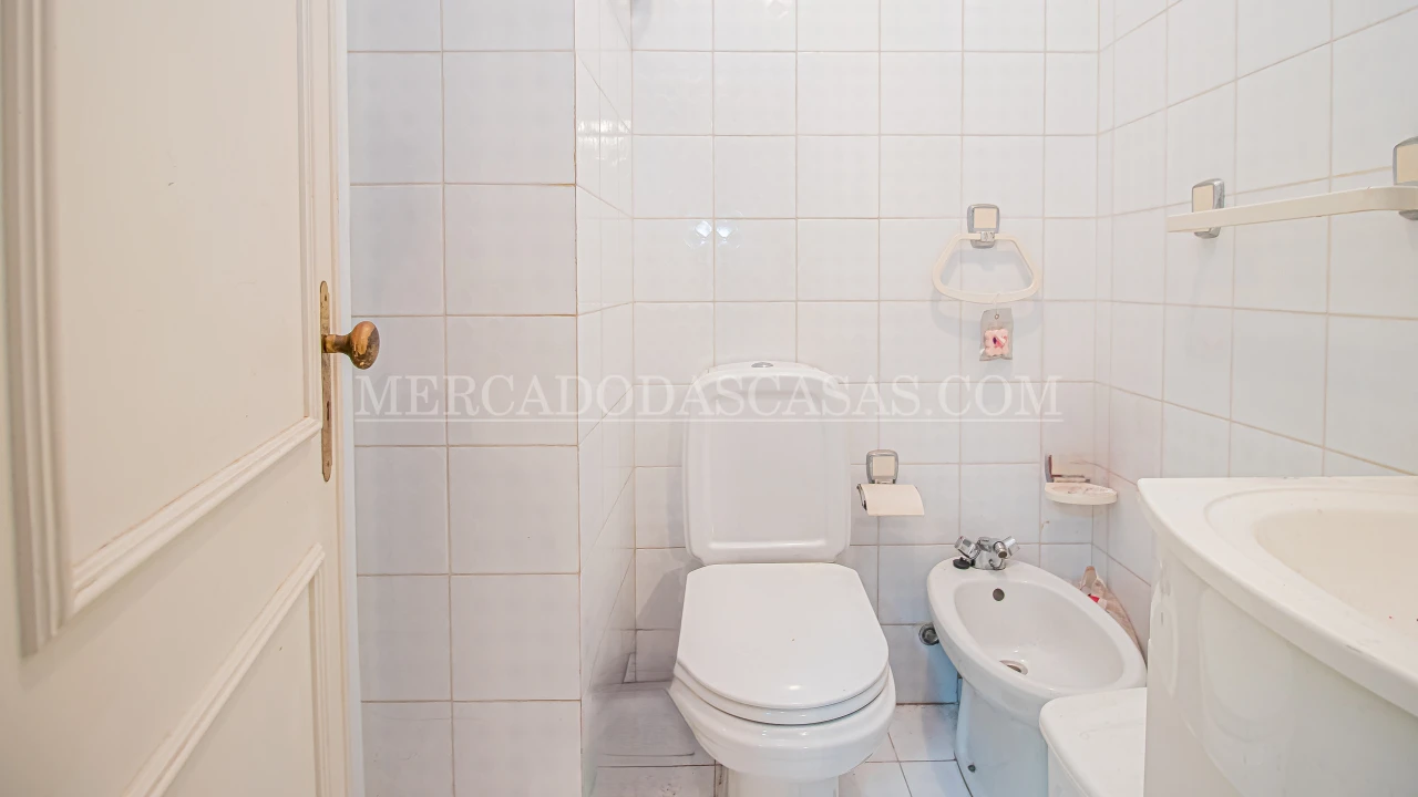 Apartamento T3 para Venda em Espinho Foto 5