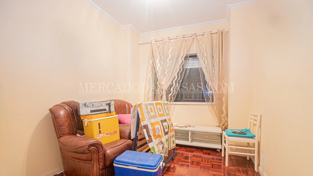 Apartamento T3 para Venda em Espinho Foto 3