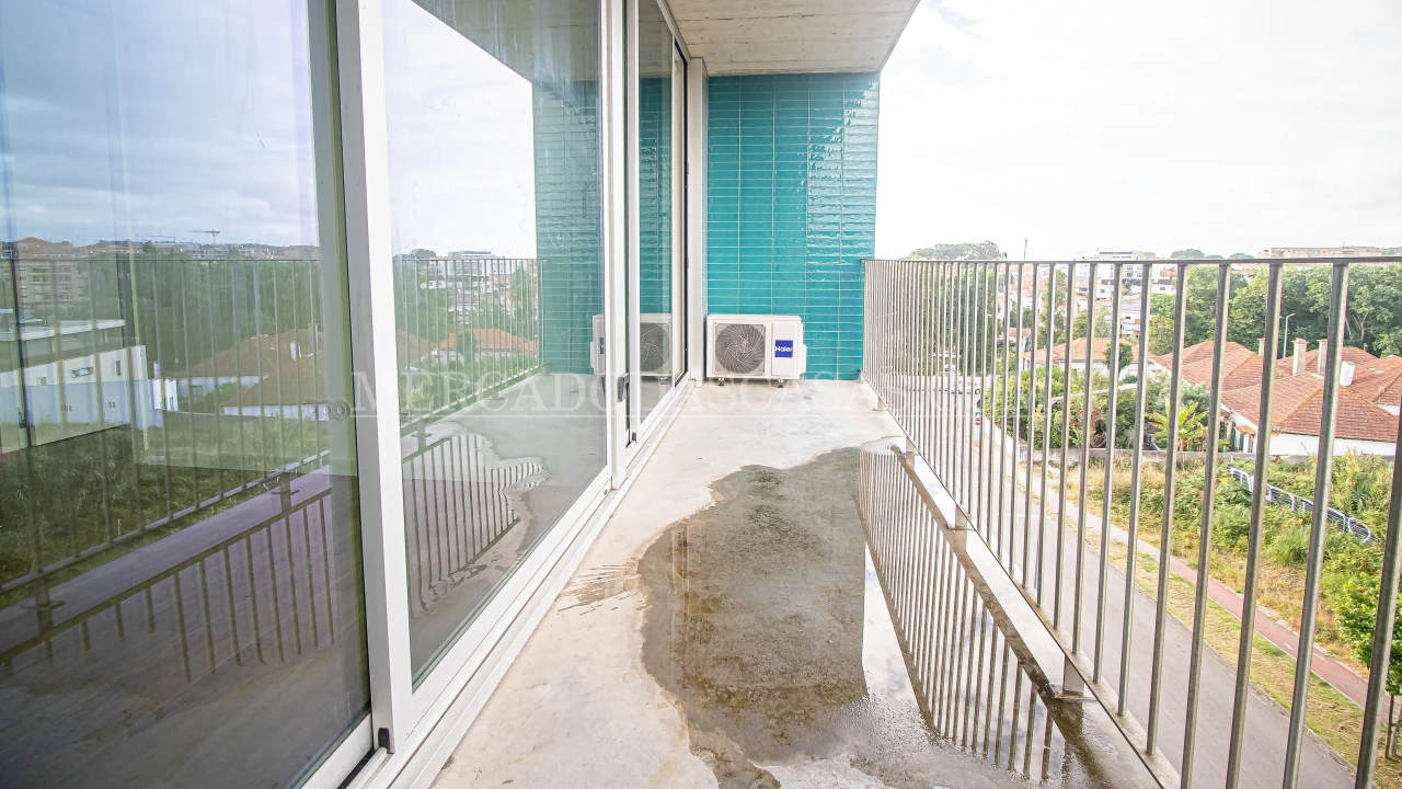 Apartamento T1 para Venda em Espinho Foto 11