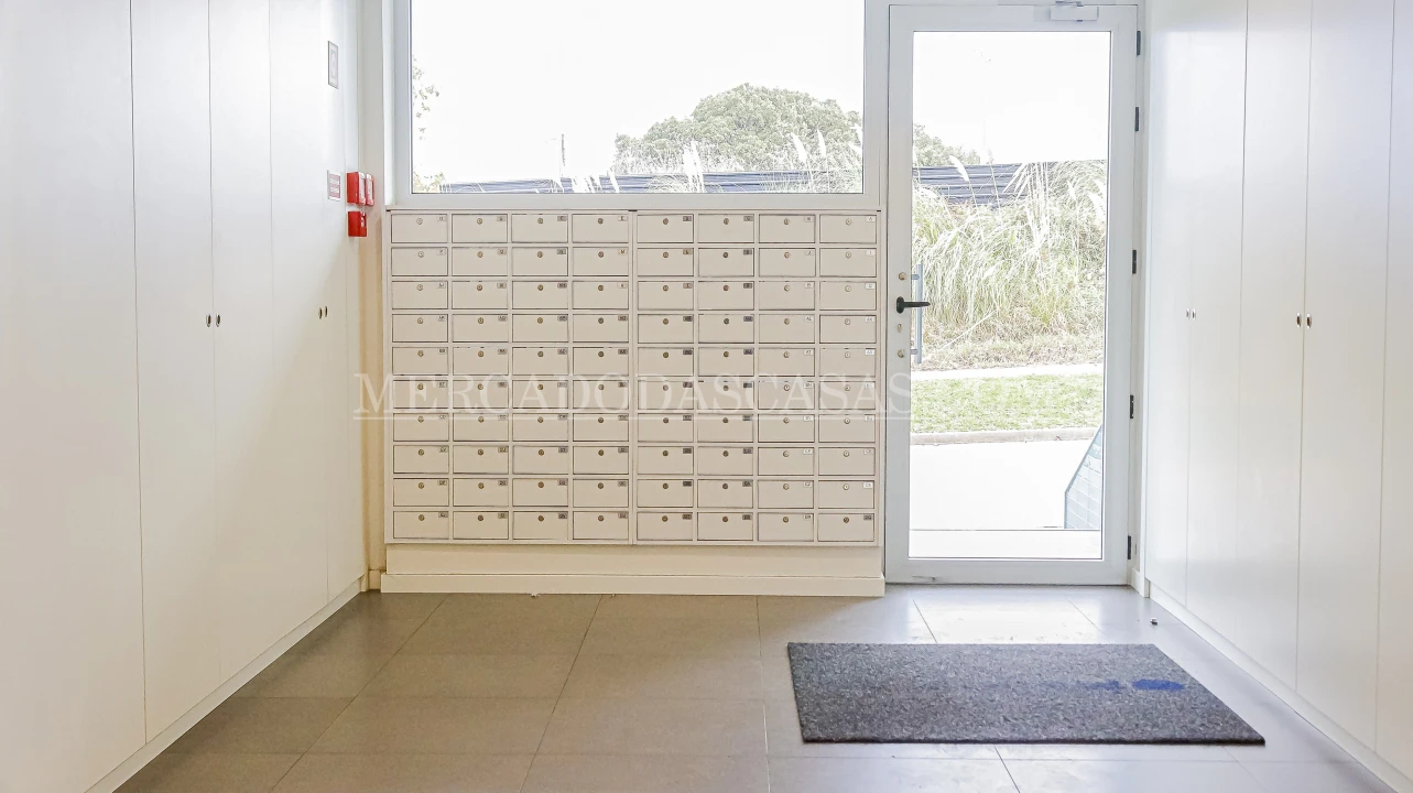 Apartamento T1 para Venda em Espinho Foto 12