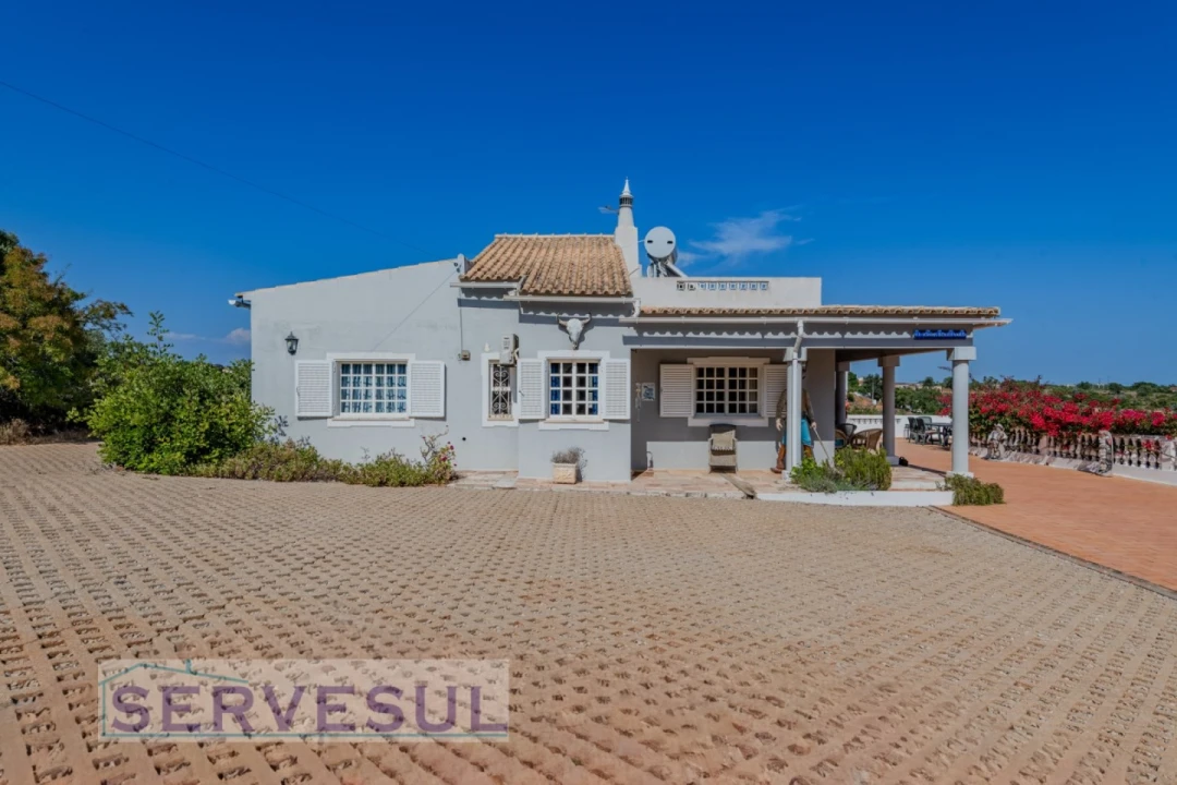 Moradia T3 para Venda em Silves Foto 38