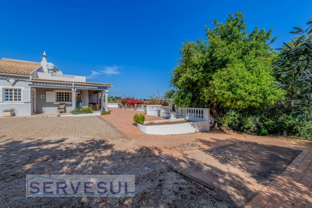 Moradia T3 para Venda em Silves Foto 39