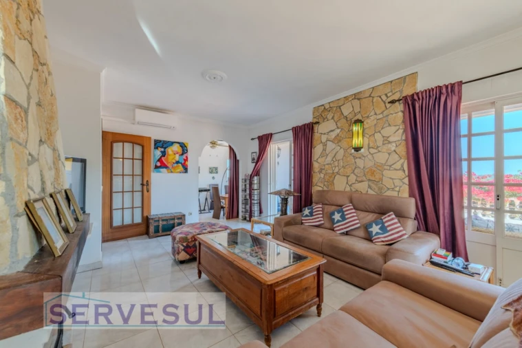 Moradia T3 para Venda em Silves Foto 4