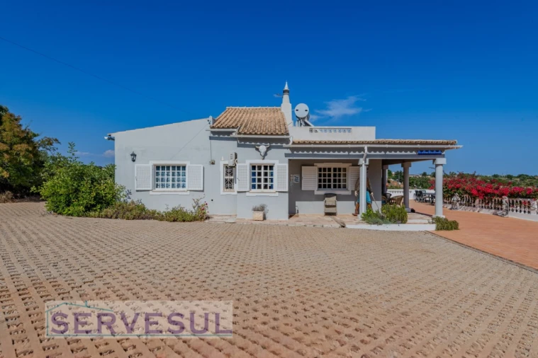 Moradia T3 para Venda em Silves Foto 38