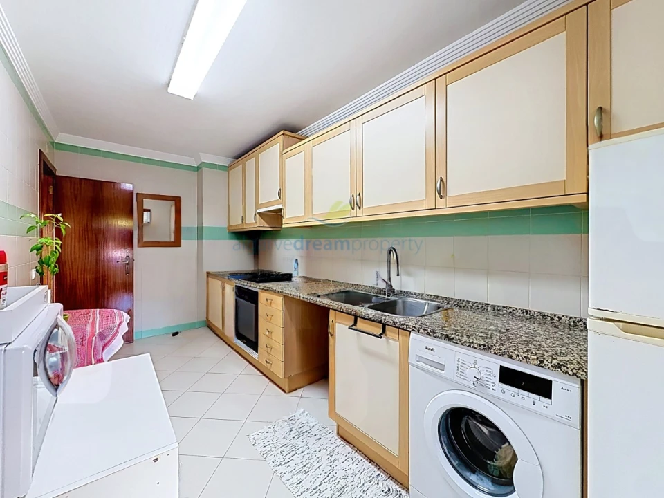Apartamento T1 para Venda em Albufeira e Olhos de Água Foto 15