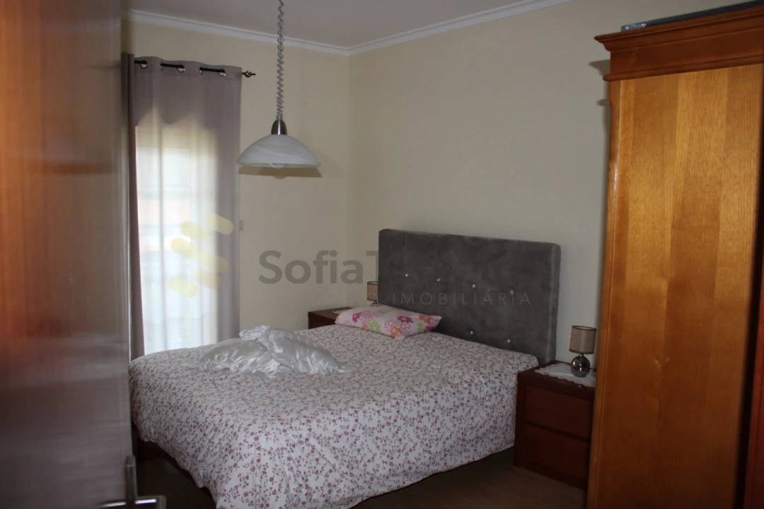 Moradia T4 para Venda em Frende Foto 18