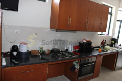 Moradia T4 para Venda em Frende