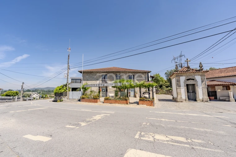 Moradia T7 para Venda em Águas Santas e Moure Foto 29