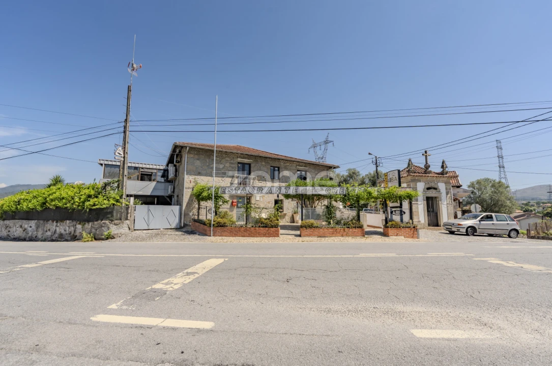 Moradia T7 para Venda em Águas Santas e Moure Foto 30